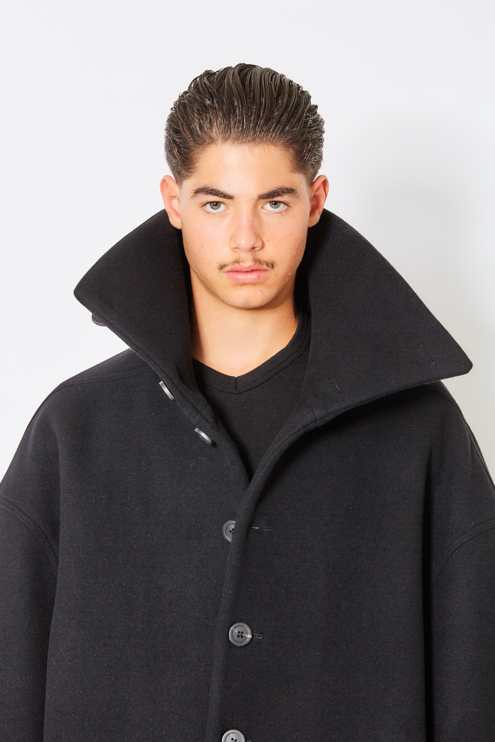 Dracucollar Coat - Black