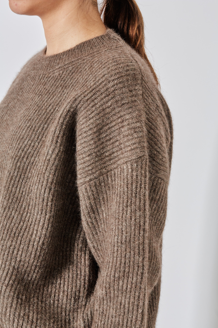 Long Slv Top - Brown