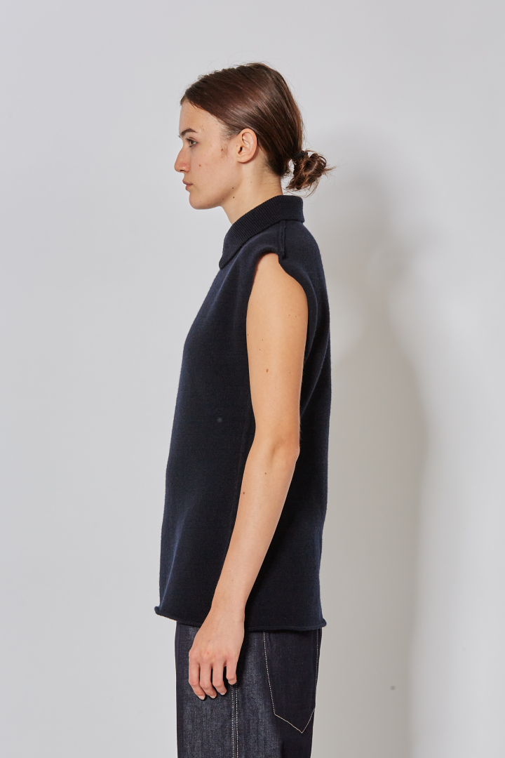 Interlock Sleeveless Waisted Pull With Collar - Midnight