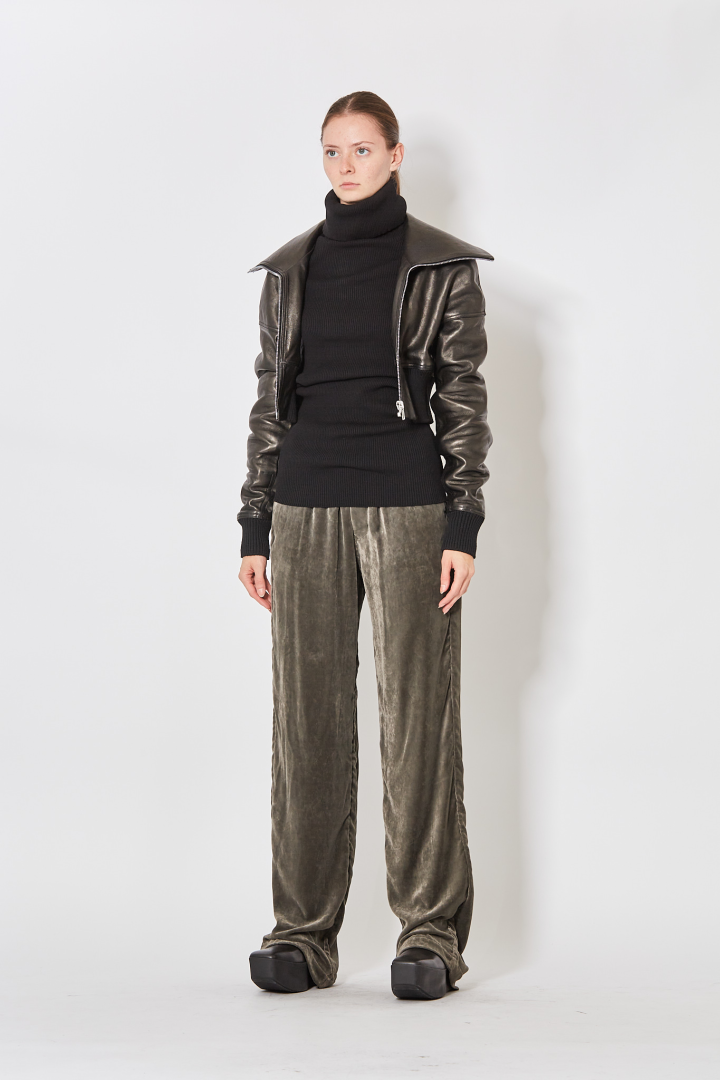 Dracucollar Cropped - Black