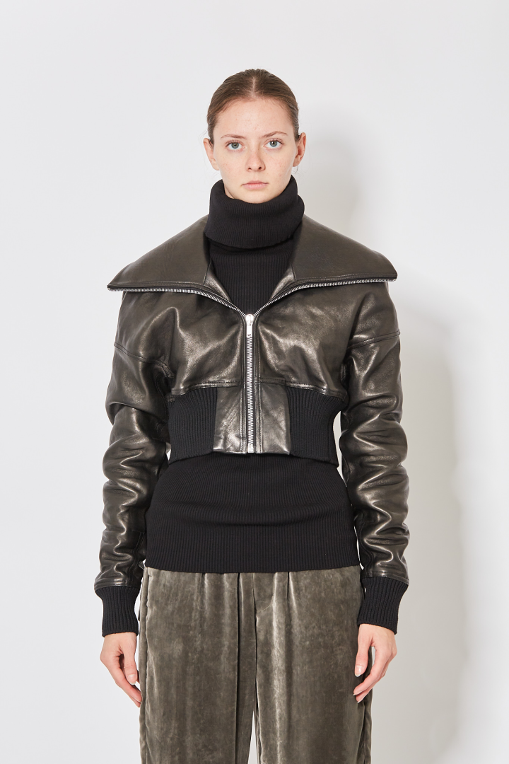 Dracucollar Cropped - Black