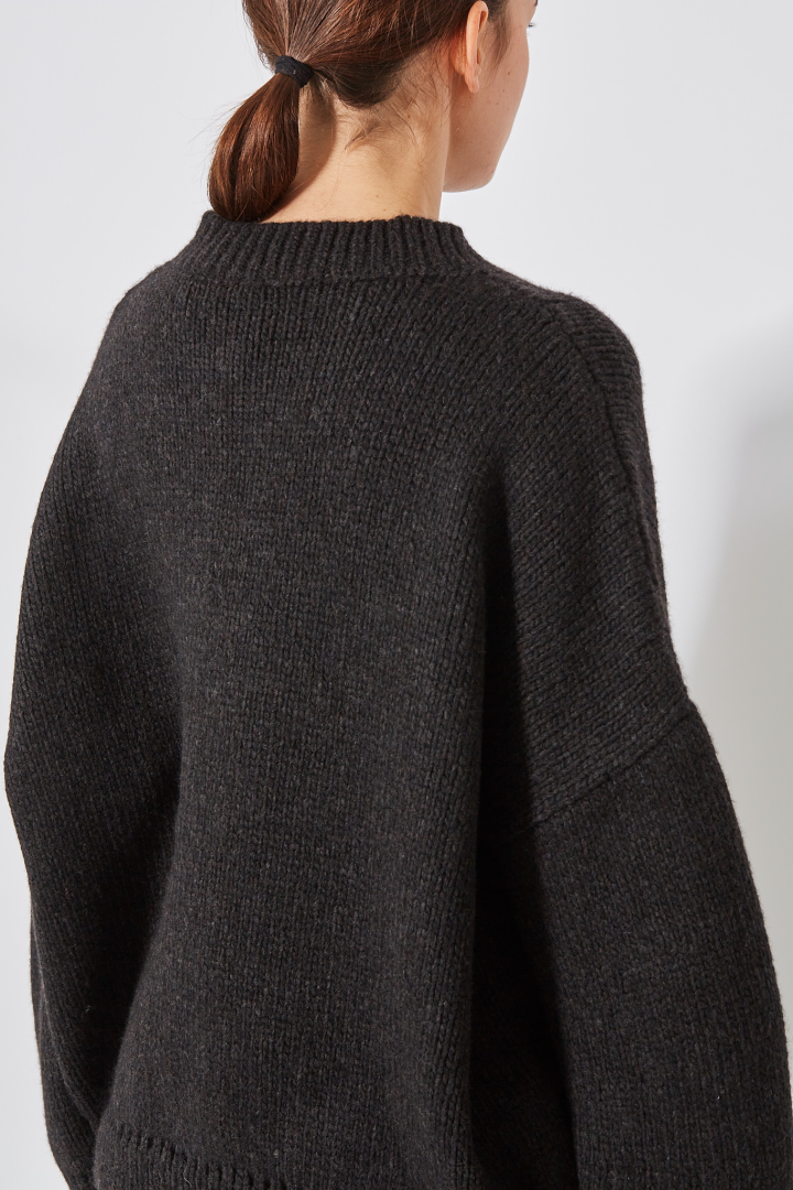 Rounded Jumper - Onyx
