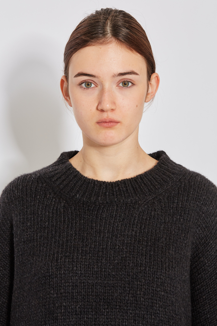 Rounded Jumper - Onyx