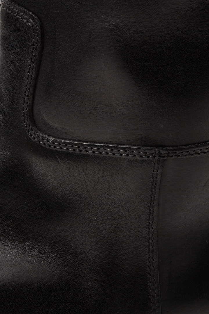 Bulla/003 Spalla Piuma Nappa - Nero