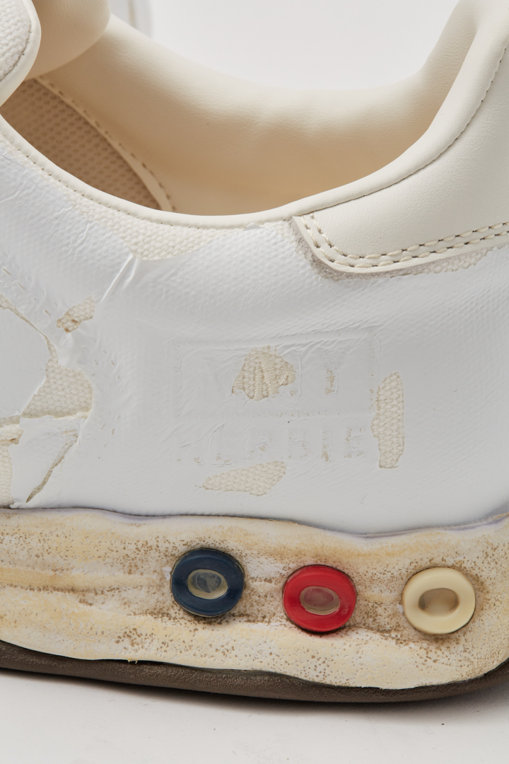 Erbie/Original Sole Torn Film Attached Canvas Low Top Sneaker - White