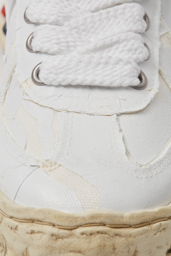 Erbie/Original Sole Torn Film Attached Canvas Low Top Sneaker - White