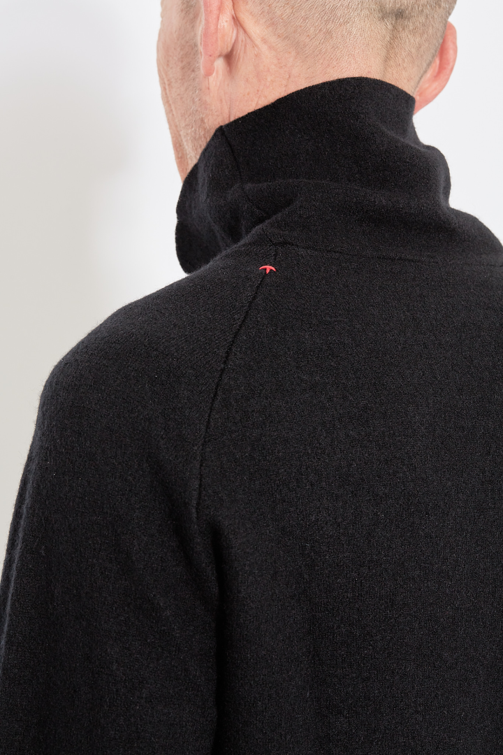 Turtleneck Raglan Long Sleeve Medium - Black