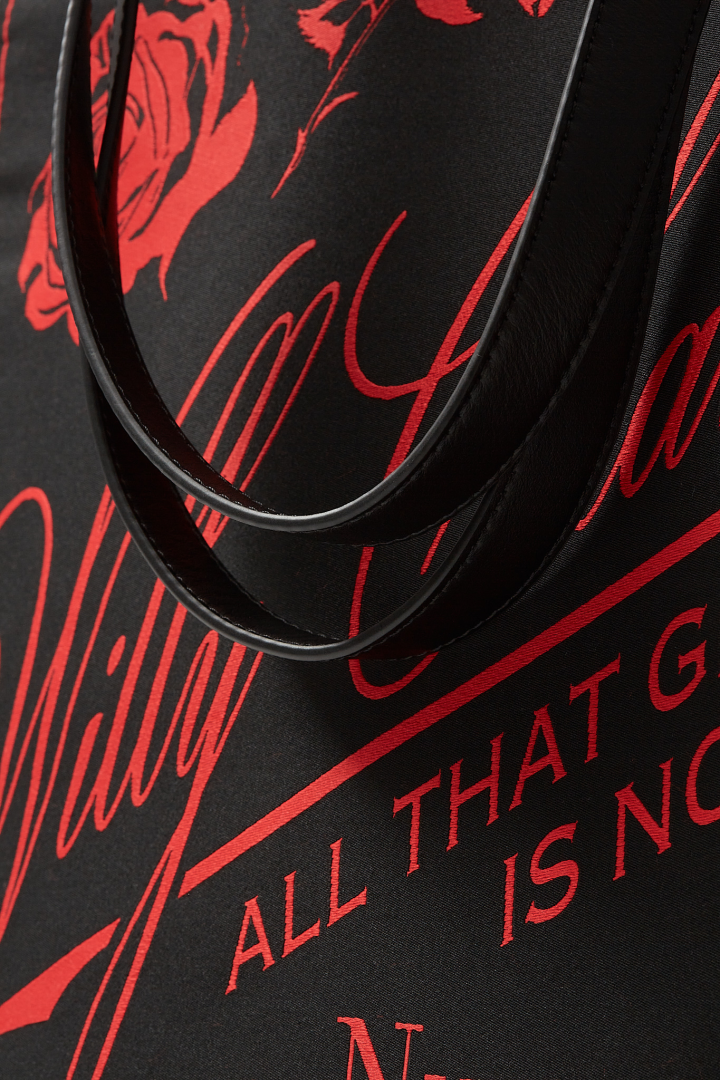 Casa de Chavarria Tote - Black