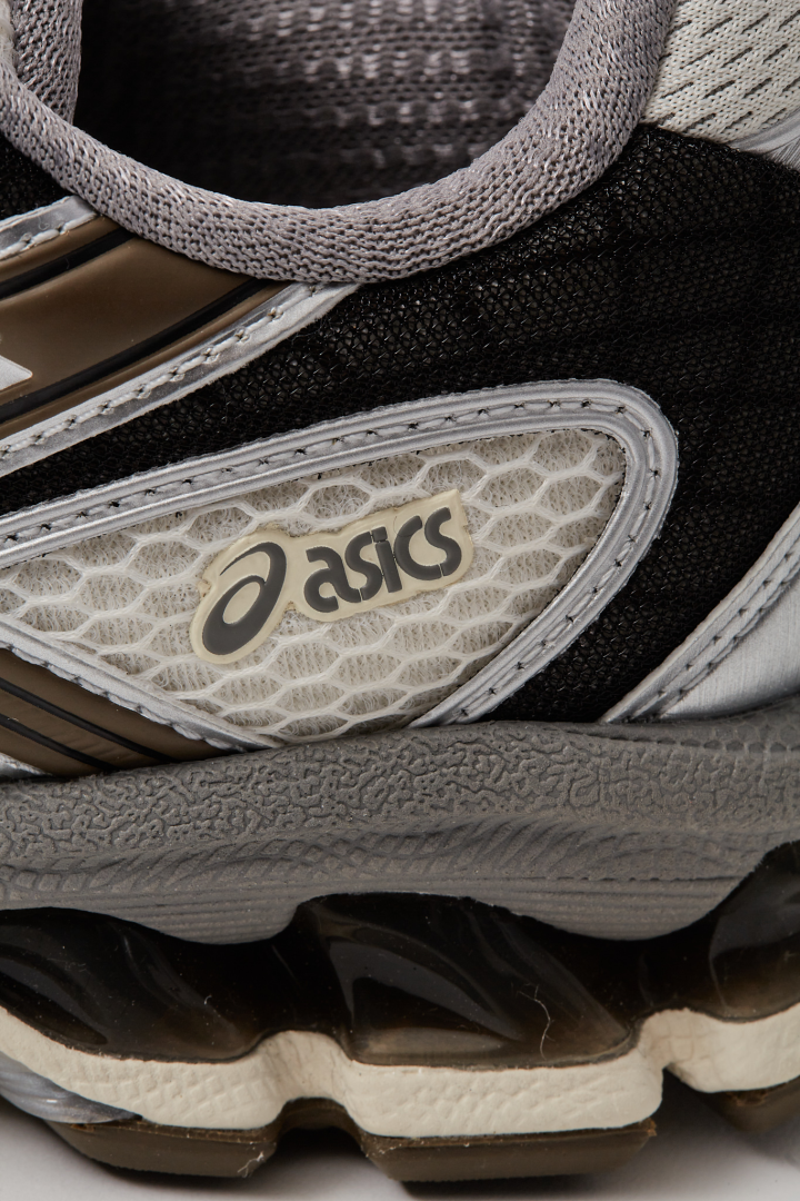 Gel Nimbus 10.1 Unisex - Cream/Pure Silver