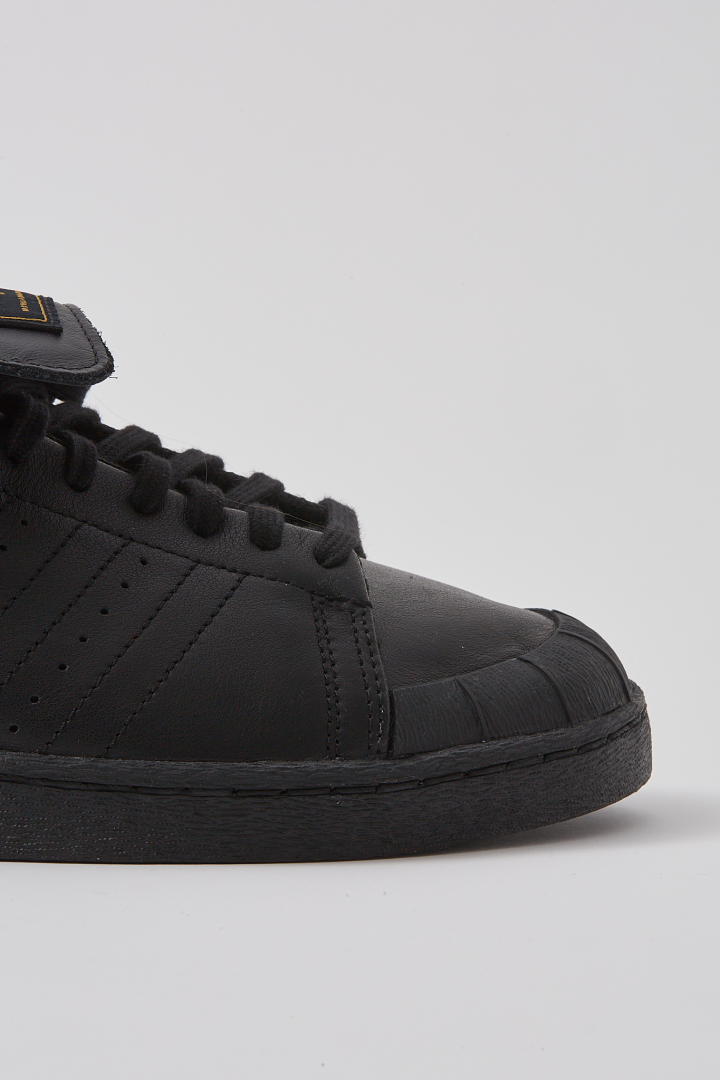 Chavarria Jabbar Lo Cblack/Cblack