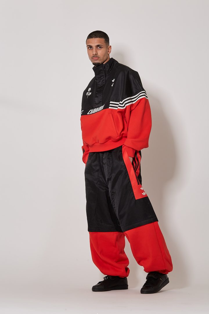 WC Gomez Pullover - Black/Red