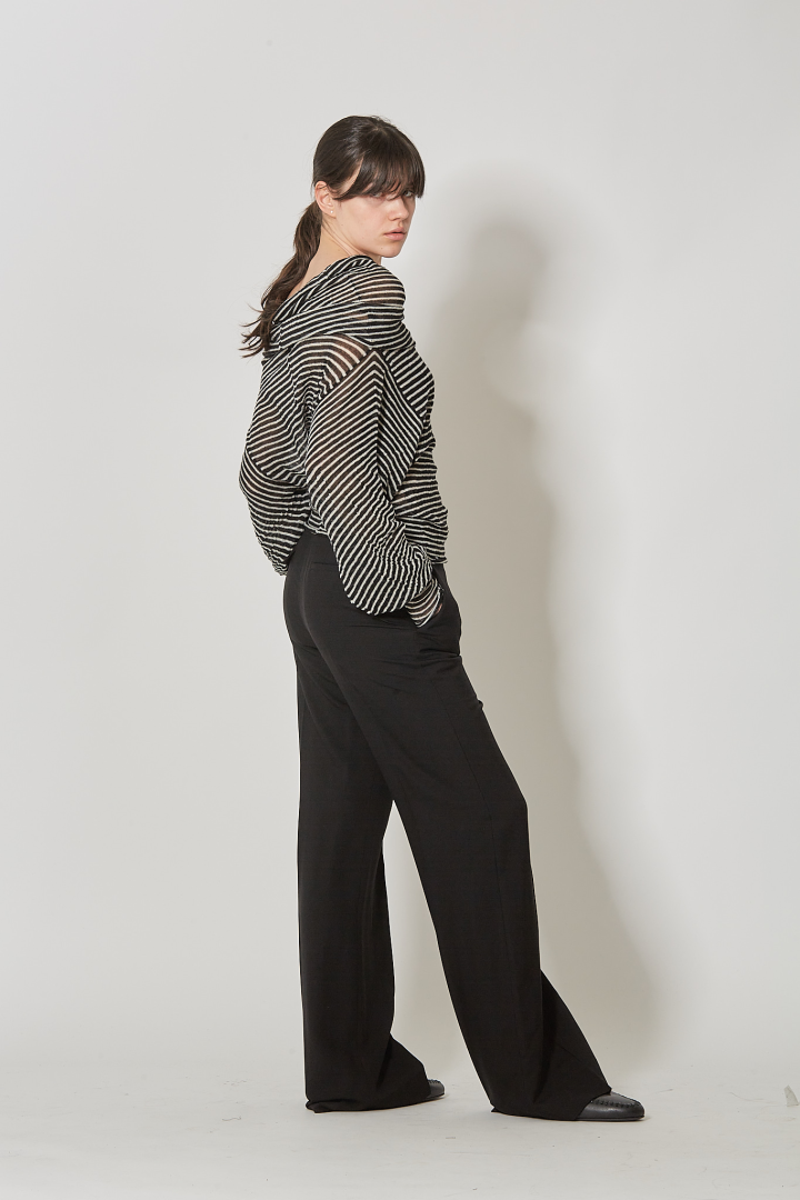 Roos Bias Cut Drop Shoulder Top Milner - Black