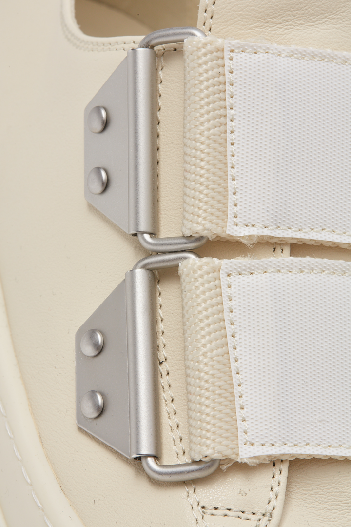 Leather Shoes Strap Low Sneaks - Milk/Milk/Milk