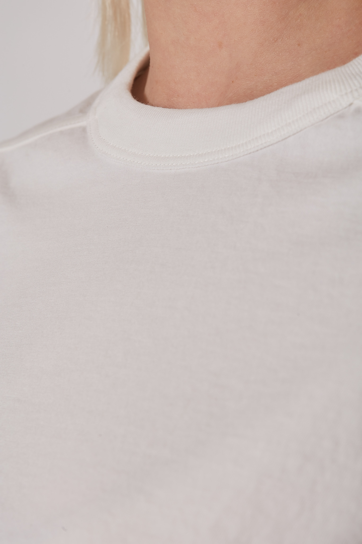 T-Shirt Cropped Brad T -Milk