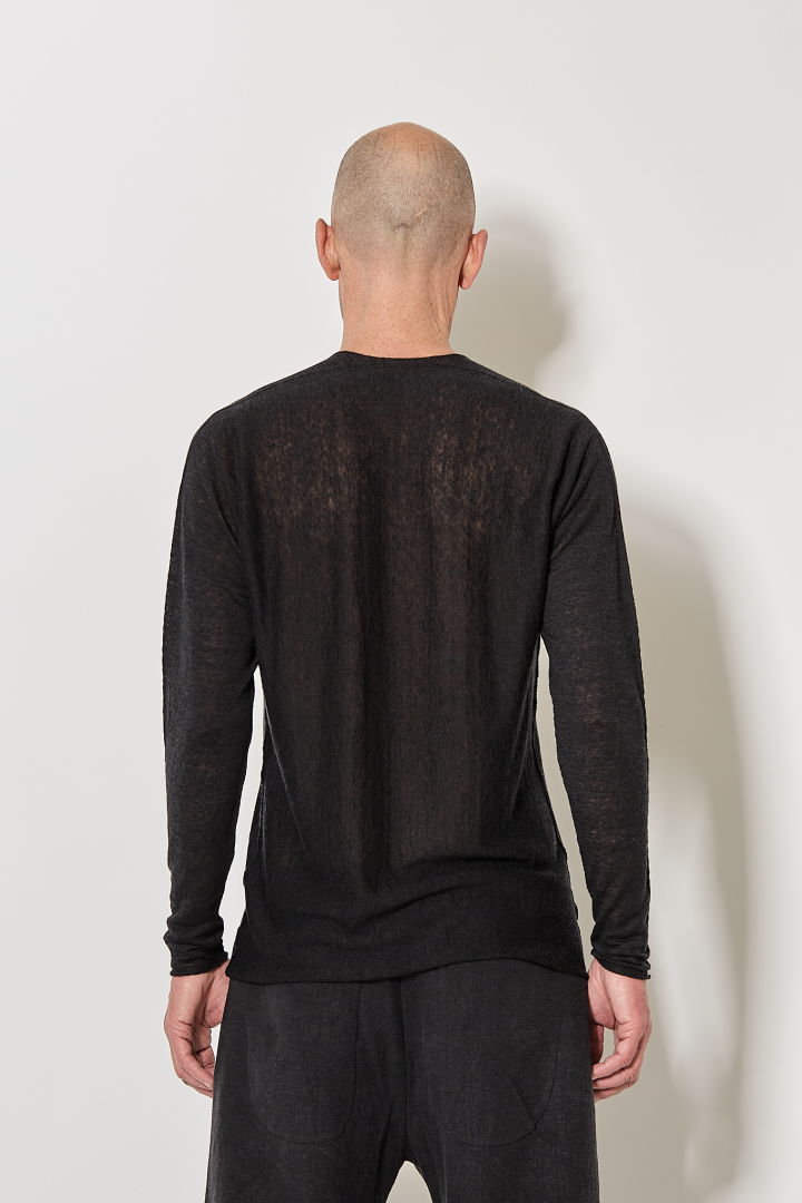 Crew Neck Arched Sweater - Black