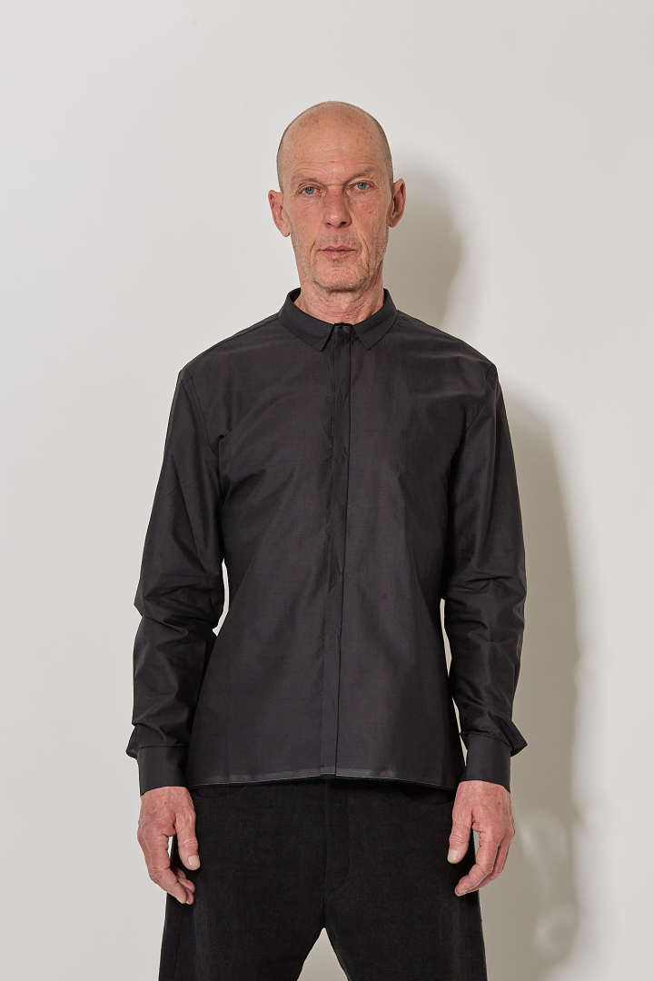 Hidden Buttonholes Shirt (Narrow Neck) - Black