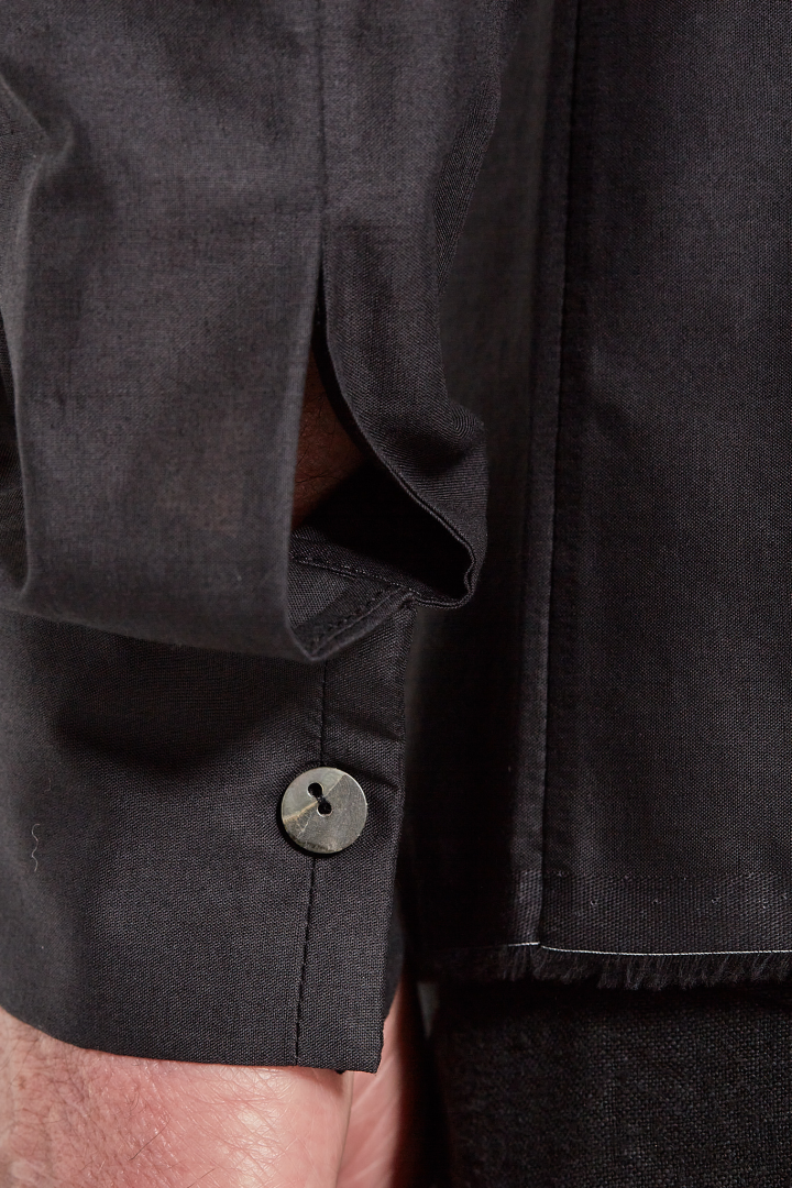 Hidden Buttonholes Shirt (Narrow Neck) - Black