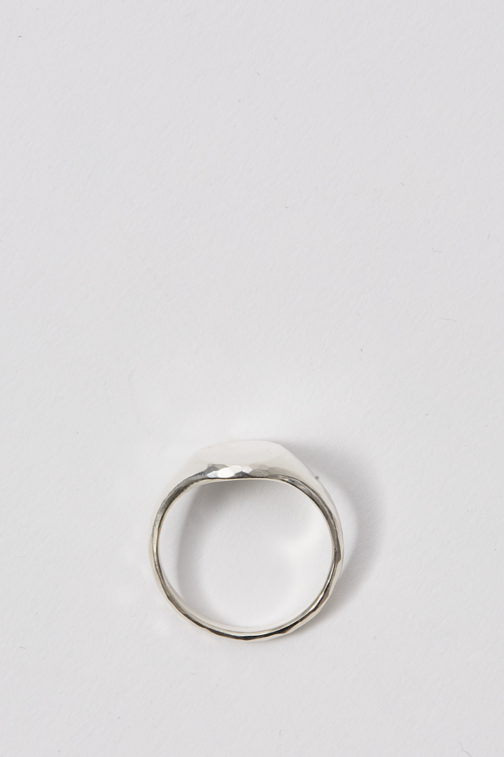 Signet Ring Classic Hammered - Silver