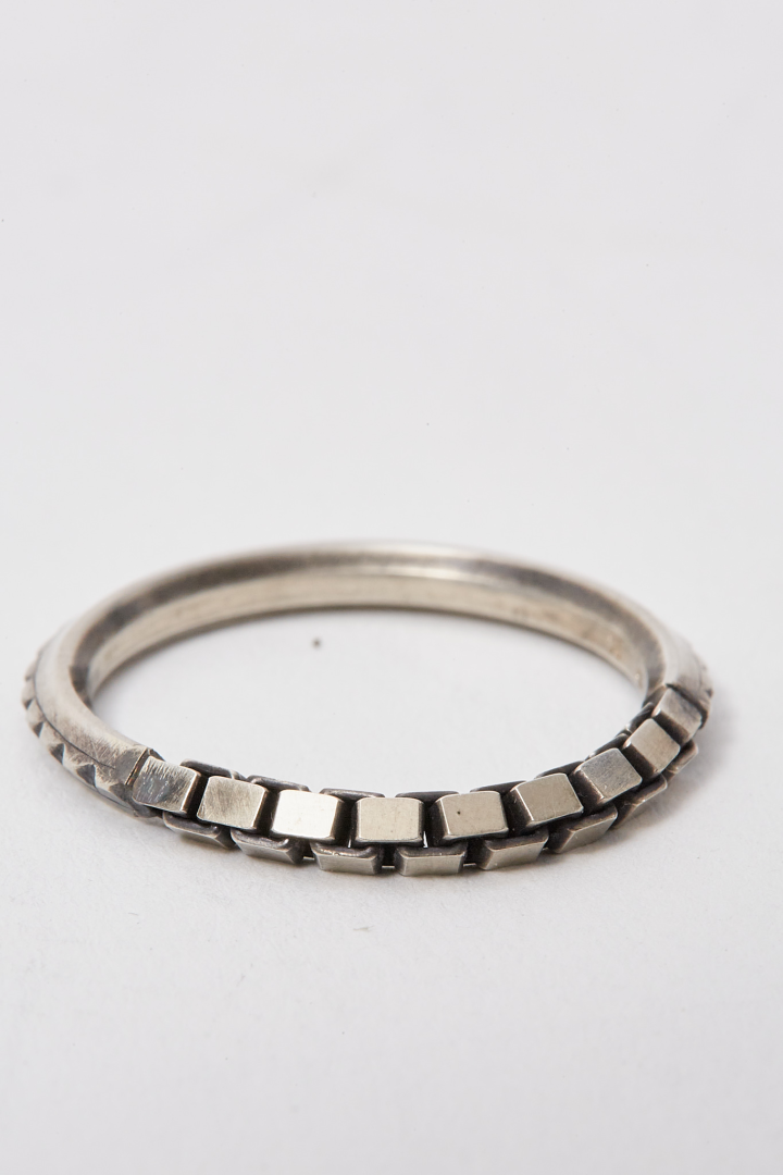 Ring Symbol Box Chain - Silver
