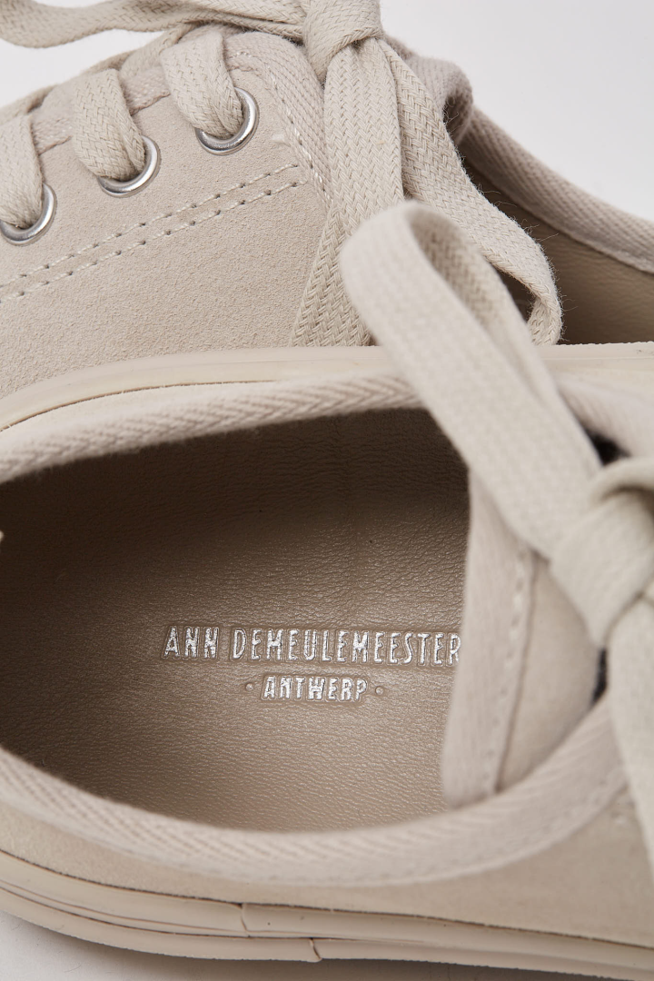 Halli Vulcanized Low-Top Sneaker - Chalk