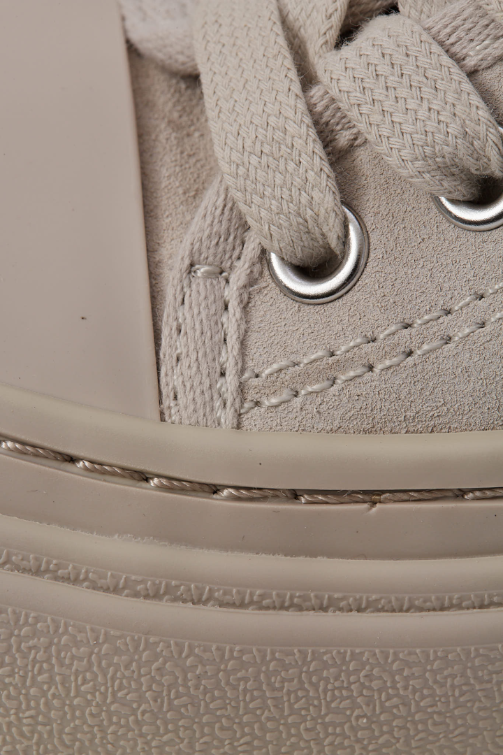Halli Vulcanized Low-Top Sneaker - Chalk