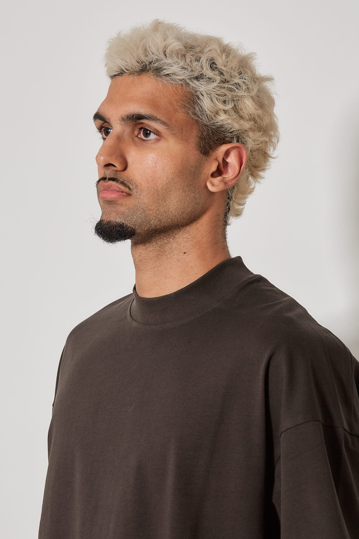 Midd Collar Withdraw Hem - Deep Umber