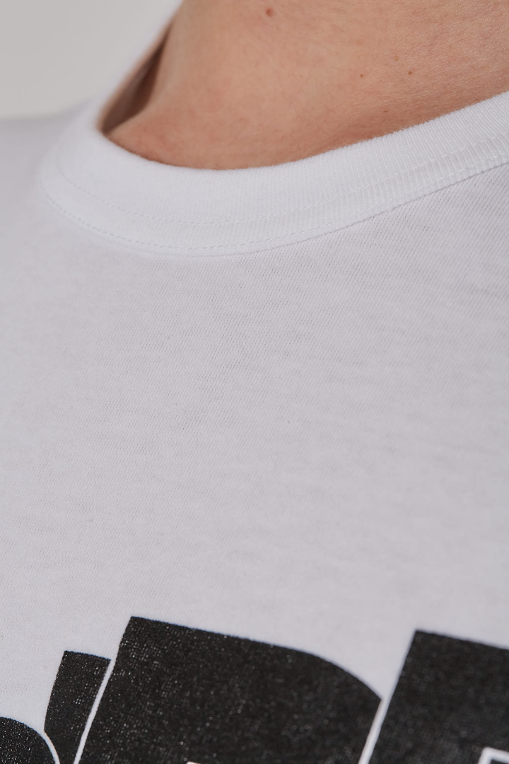 T-Shirt -