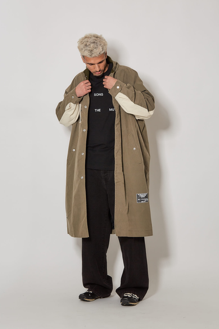 ‘’Logo’’ Oversized Tee - Black