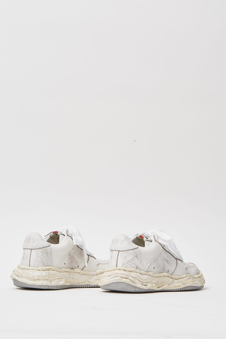 Wayne / Original Sole Shrink Leather Low - Top Sneaker - White