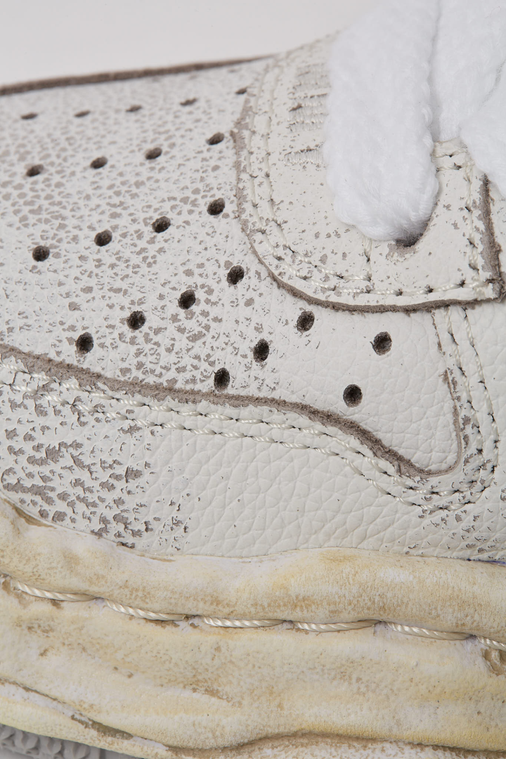 Wayne / Original Sole Shrink Leather Low - Top Sneaker - White