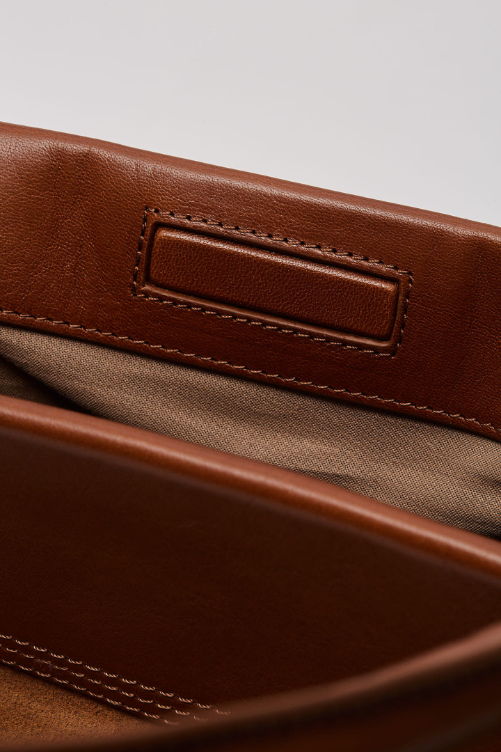 BW261-Blossom Bag - Tan