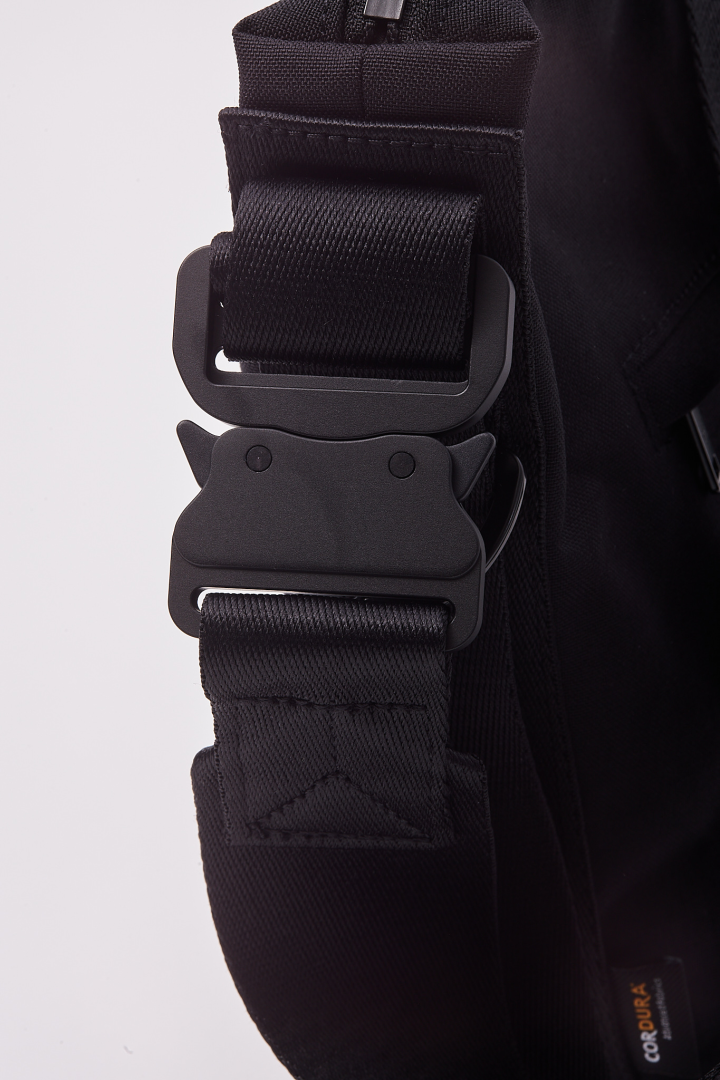 Y-3 X Body Smal - Black