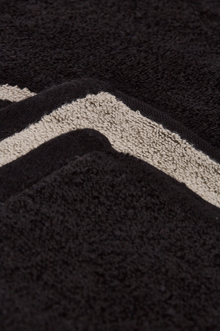 Towel Beach Towel - Black/Pearl
