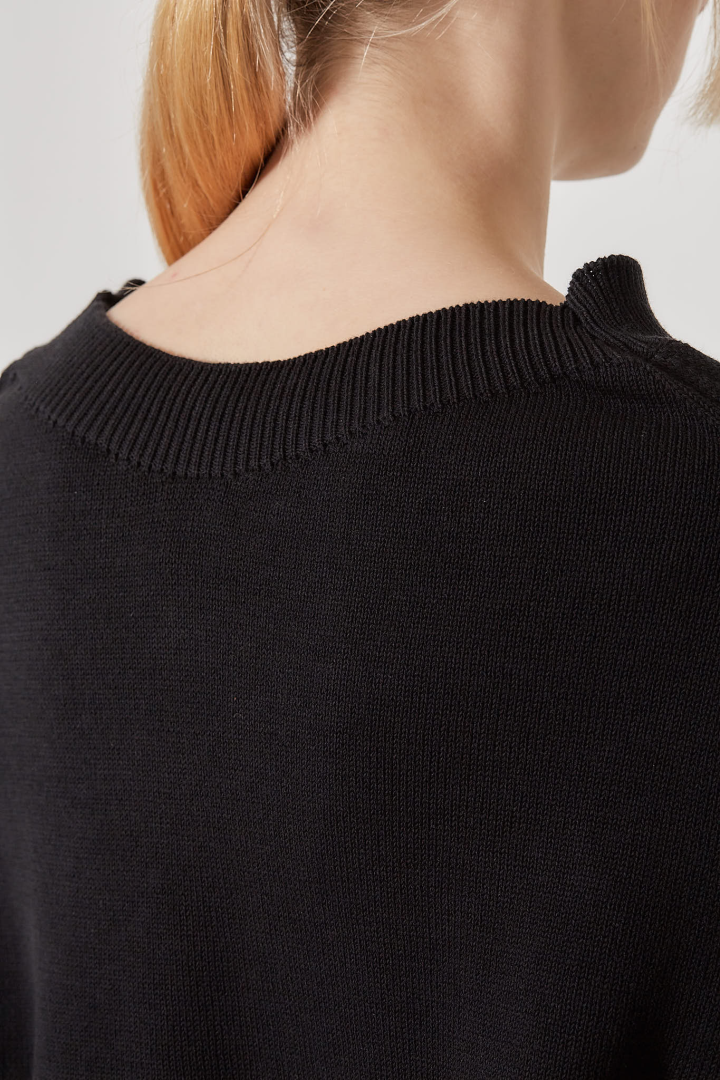 Upside Down Sweater - Black