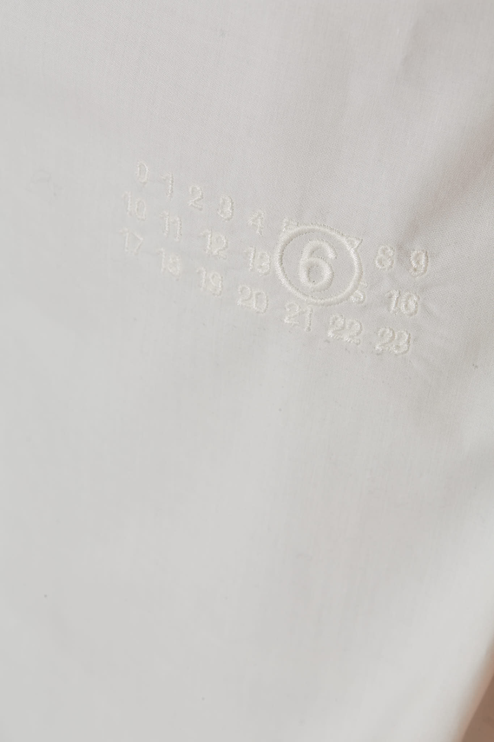 Long-Sleeved Shirt - Off White