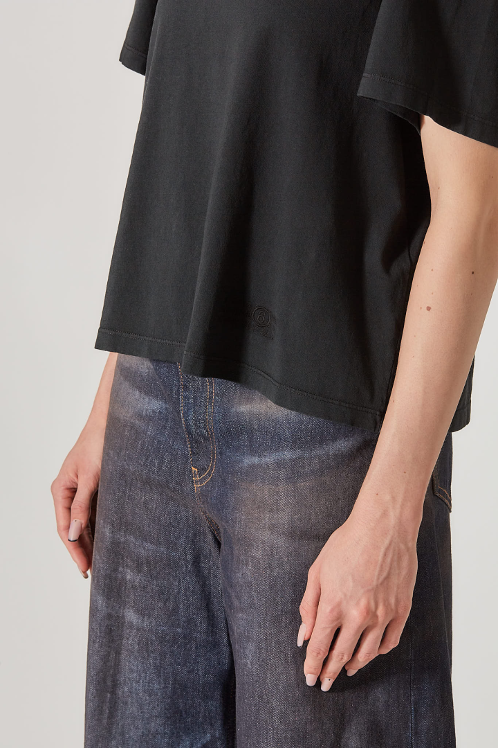 T-Shirt - Black