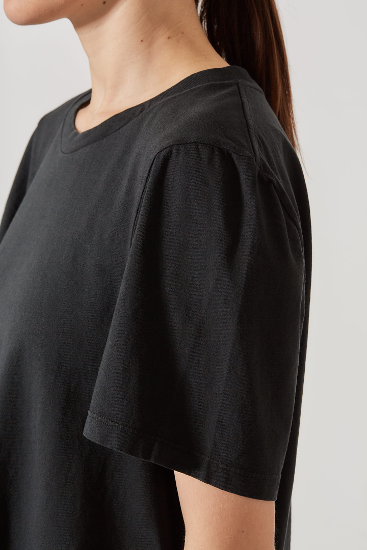 T-Shirt - Black
