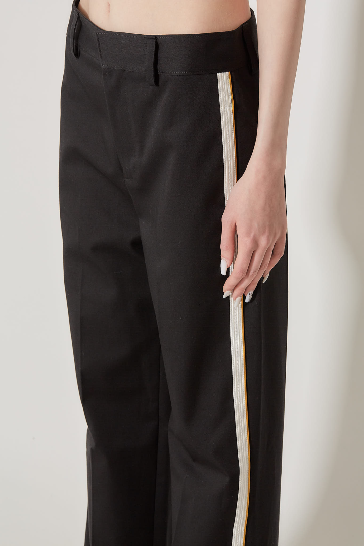Fera Straight Leg Cropped - Black