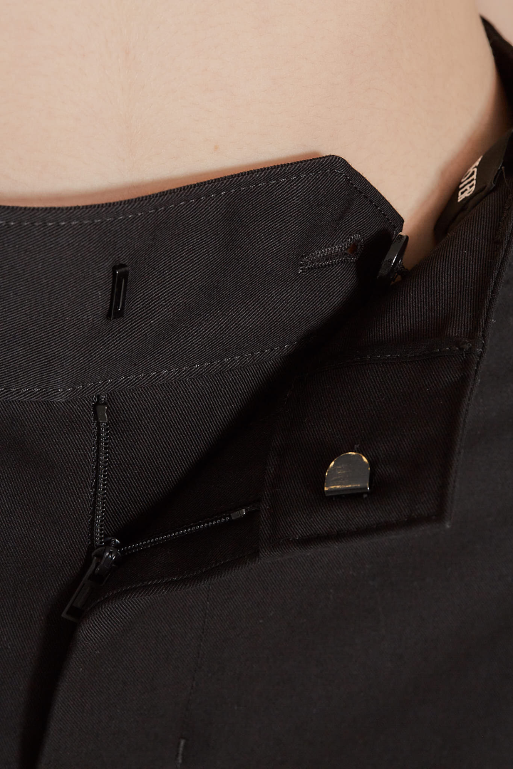 Fera Straight Leg Cropped - Black