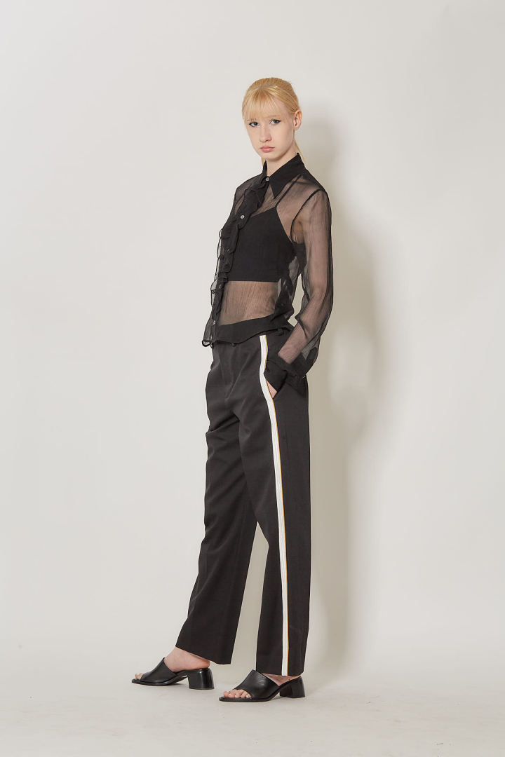 Fera Straight Leg Cropped - Black