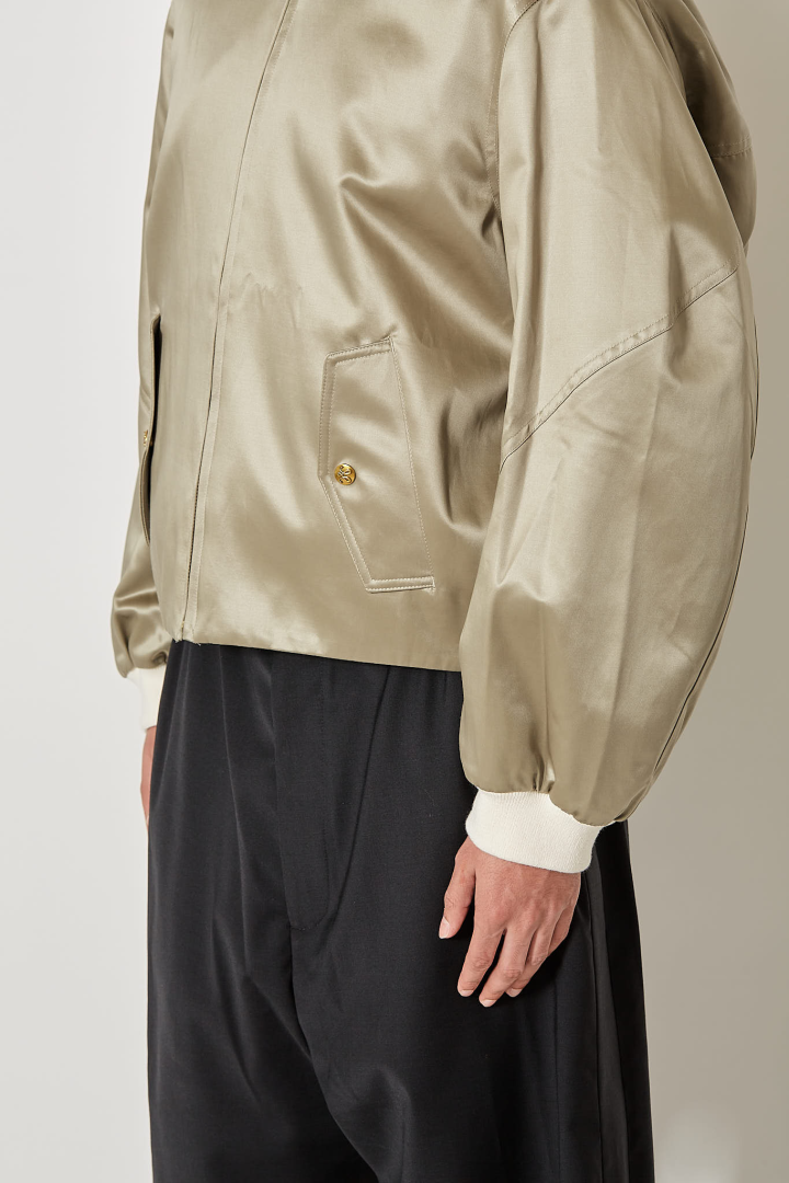 Opera Bomber - Stucco