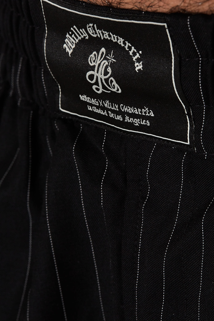 WC Pinst Short - Black/White