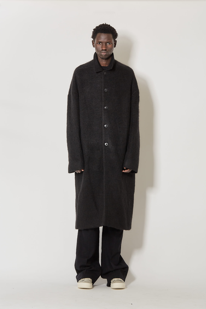 Buttoned Brad Coat - Black
