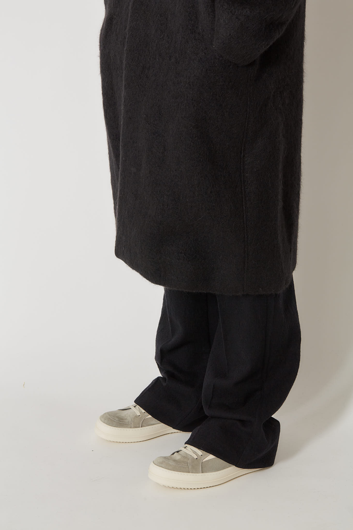 Buttoned Brad Coat - Black