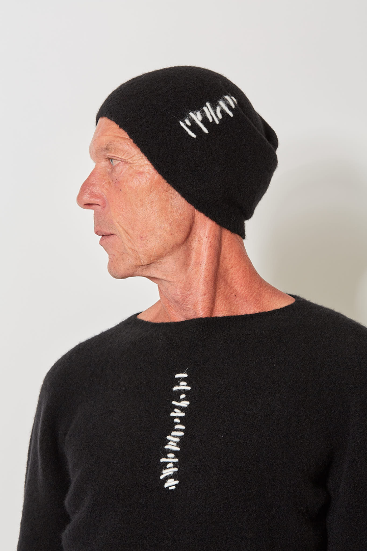Beanie - Black-White